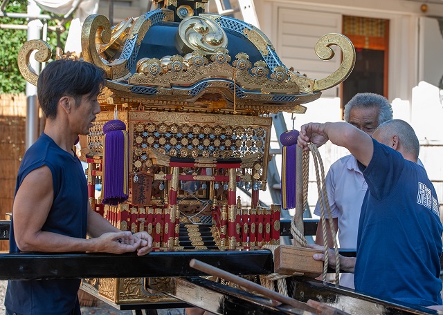 神輿組み立てアルバムへ